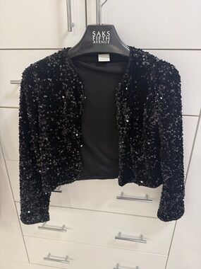 Zara Black Sequin Cropped Cardigan. Made in Morocco. Size woman’s small kids 13